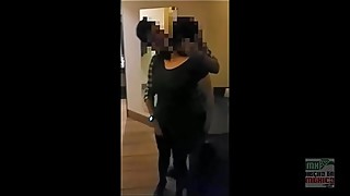 Amateur casero swinger Isa hotwife mexicana con su regalo de San Valentin mientras su marido Marvin graba a Joss Single Guadalajara Jalisco